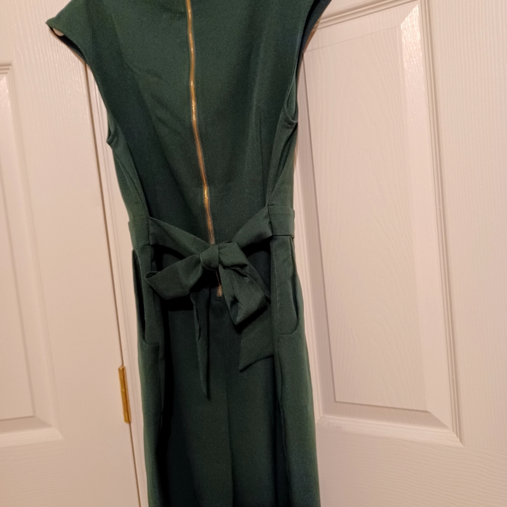 Dress - Picture 3 of 6